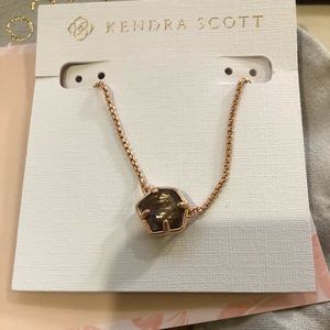 Kendra Scott Jaxon necklace
